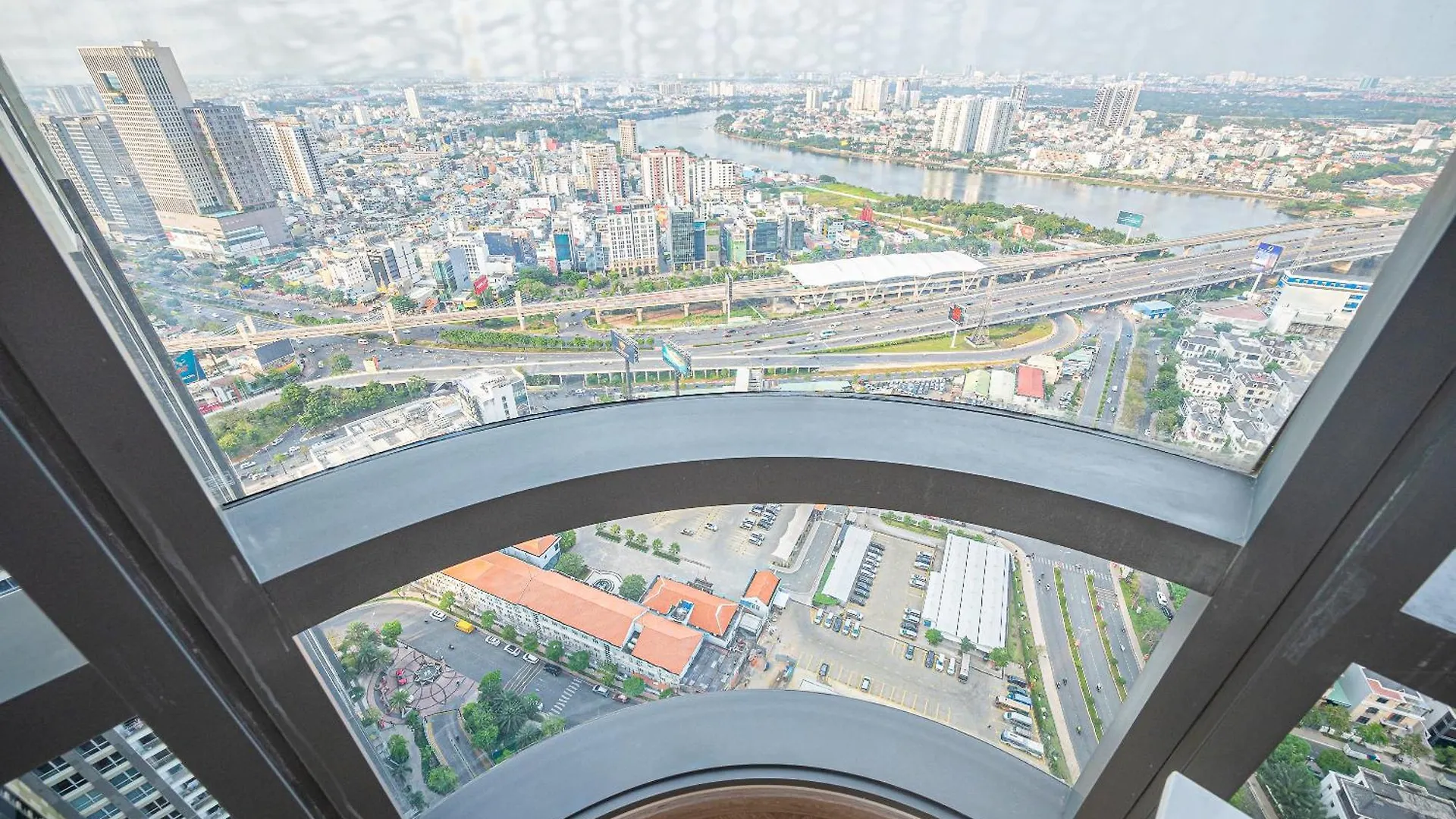 Celavie Serviced Apartment - The Vinhomes And Landmark Ho Chi Minh City Vietnam