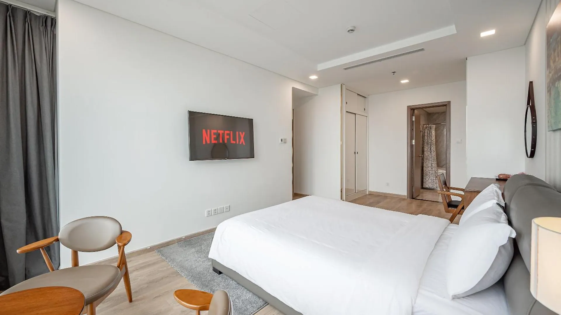 Celavie Serviced Apartment - The Vinhomes And Landmark Ho Chi Minh City