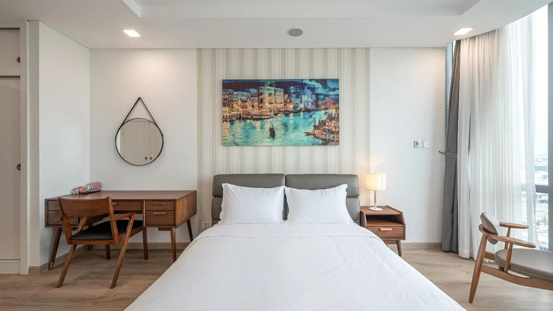 Celavie Serviced Apartment - The Vinhomes And Landmark Ho Chi Minh City Vietnam